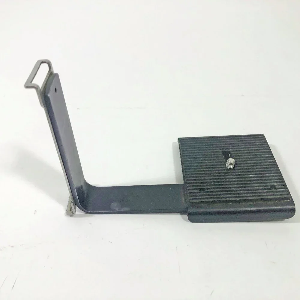 VGC Quick Release Bracket Graflex Mount 6x6 2-1/4 Cameras Metal